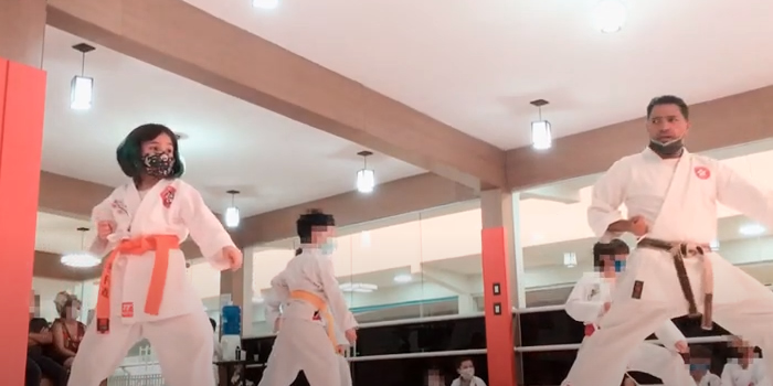 Treinamento de Karate Shotokan - Atleta Fiorella Bonaguro